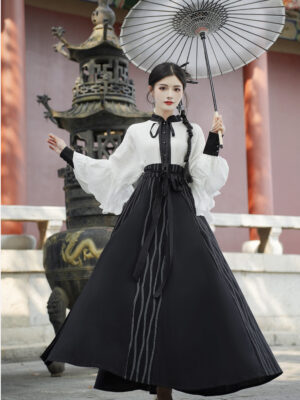 Literary Sen Female Long Sleeve Top + Big Swing Skirt