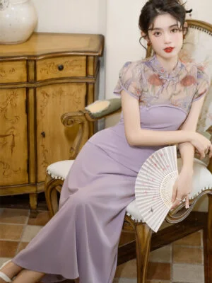 New Chinese Retro High-end Improved Embroidered Cheongsam